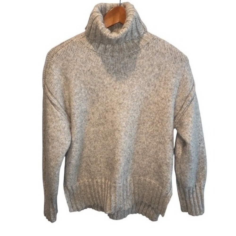 Industry Womens Tan Turtleneck Sweater Oversized Knit M Classic Preppy